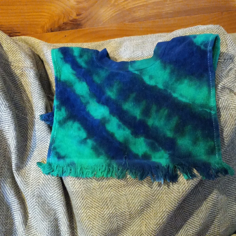 Bib - Picture 3 of 3